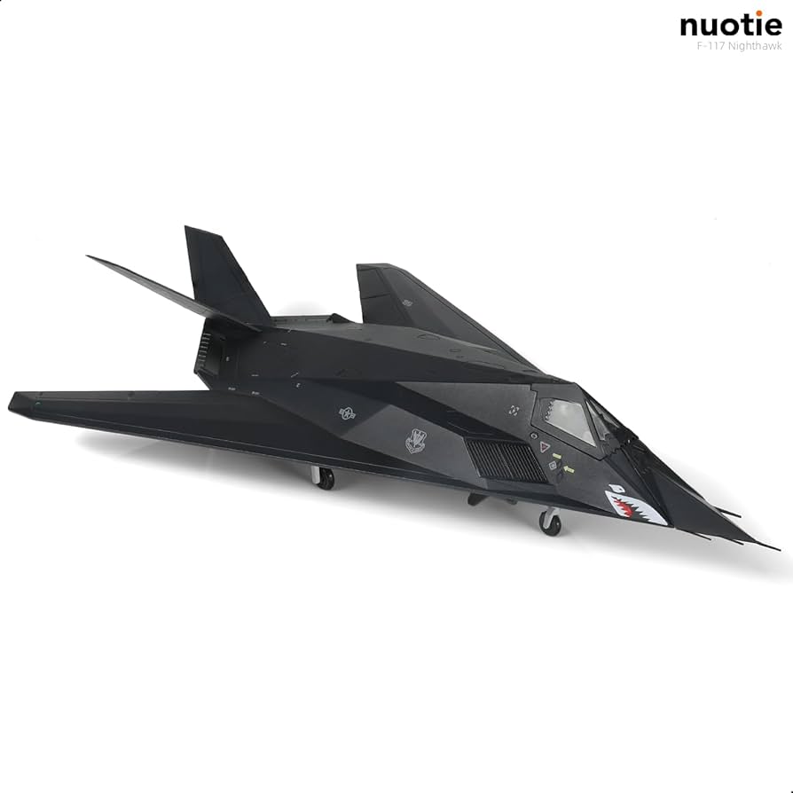 (未使用･未開封品)　プラッツ アメリカ空軍F-117ナイトホーク第37戦術航空団 プラモデル DRB51019 p1m72rm 1/144 アメリカ空軍 F-117 ナイトホーク 第37戦術戦闘航空団